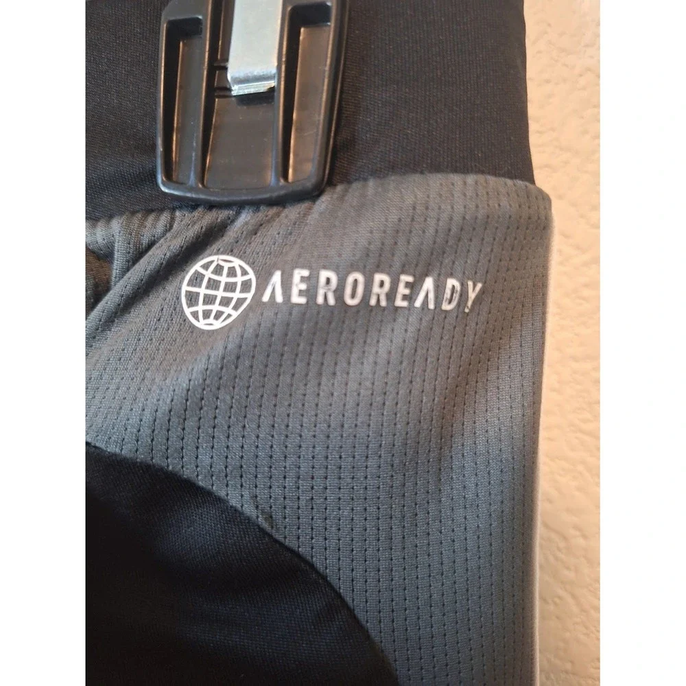 Adidas Aeroready Mens Black Grey Striped Athletic Training Shorts HD9646